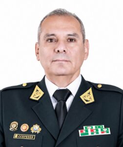 CARLOS CÉSPEDES
